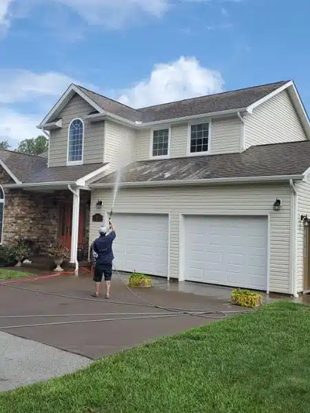Roof Cleaning